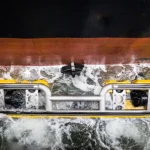 Sustainable hull cleaning for Singapore with HullWiper and Unidive Subsea