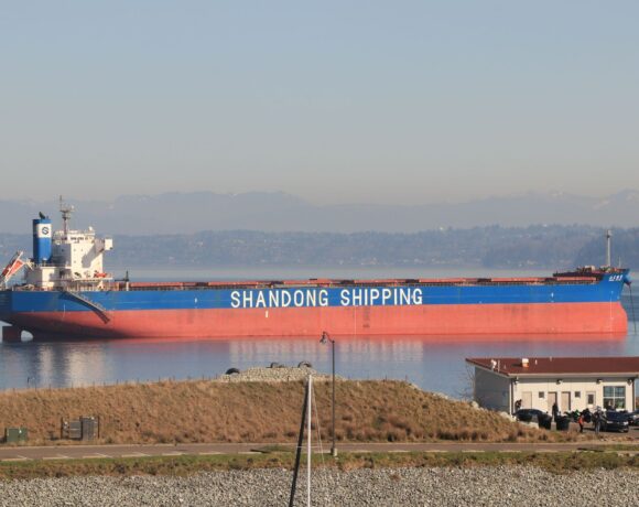 Wah Kwong NatPower Holdings and Shandong Port Group Sign Landmark MOU to Accelerate Shore Power and Ship Electrification