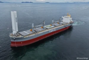 Topic, TSUNEISHI SHIPBUILDING and OceanWings complete rigid tiltable wingsail retrofit aboard the bulk carrier MARIA TOPIC